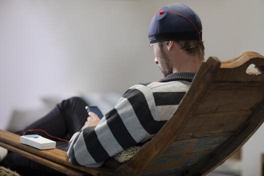 tDCS Gerät zur Schmerzbehandlung in der Klinik oder zu Hause